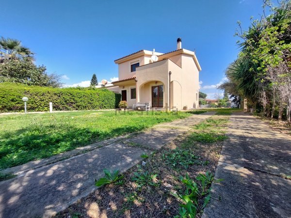 casa indipendente in vendita a Capoterra in zona La Maddalena