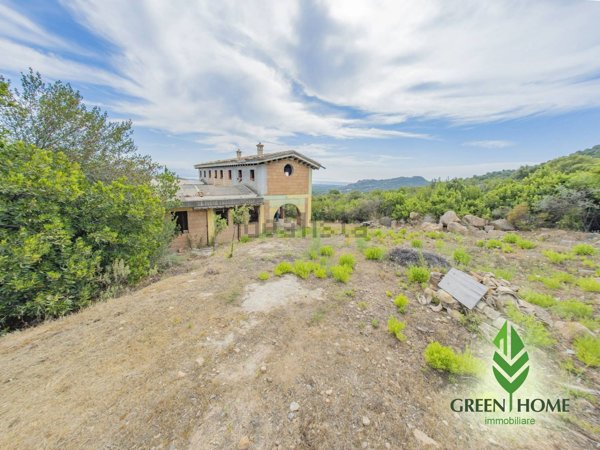 casa indipendente in vendita a Capoterra in zona Poggio dei Pini
