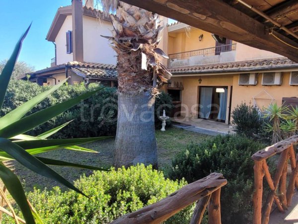 casa indipendente in vendita a Capoterra in zona La Maddalena