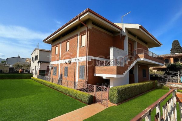 appartamento in vendita a Capoterra in zona La Maddalena