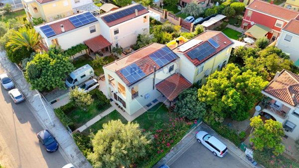 casa indipendente in vendita a Capoterra