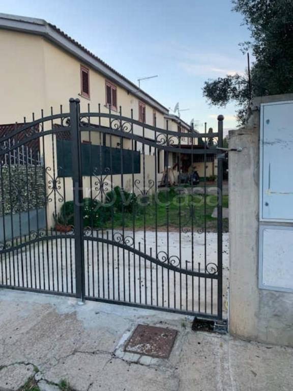 appartamento in vendita a Capoterra in zona La Maddalena
