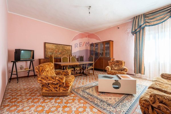 casa indipendente in vendita a Capoterra