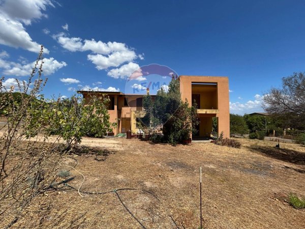 casa indipendente in vendita a Capoterra in zona Poggio dei Pini