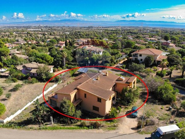 casa indipendente in vendita a Capoterra in zona Poggio dei Pini