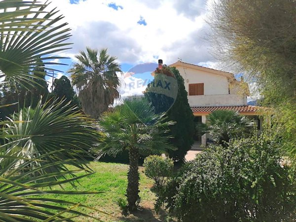 appartamento in vendita a Capoterra in zona Frutti D'oro