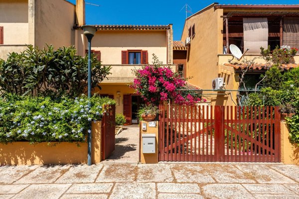 casa indipendente in vendita a Capoterra