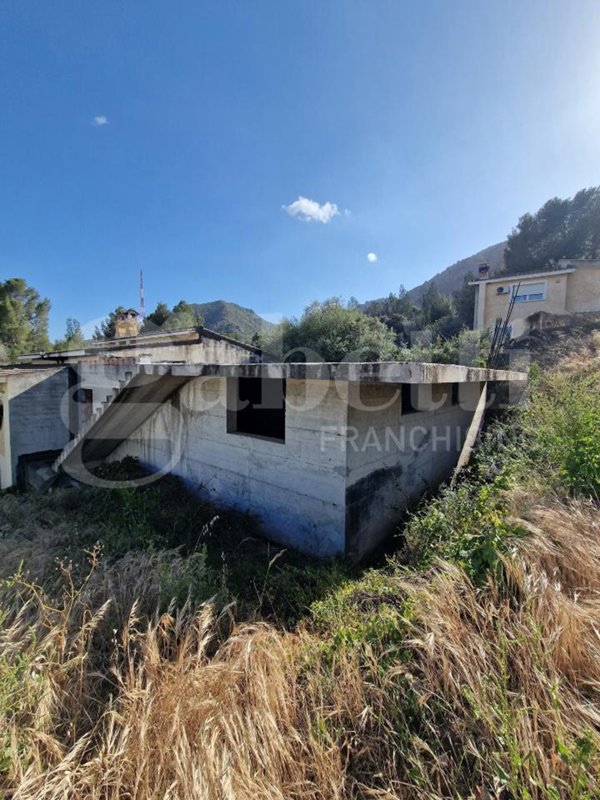 casa indipendente in vendita a Capoterra