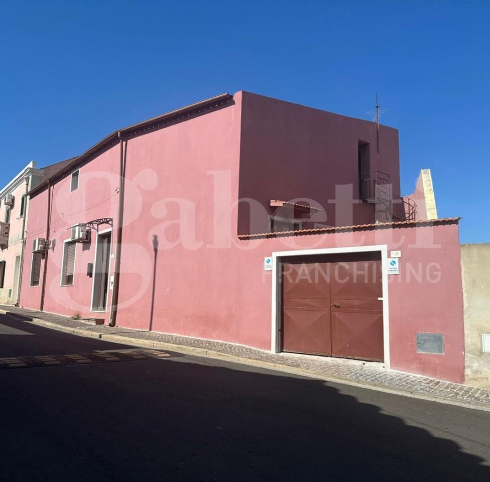 casa indipendente in vendita a Capoterra
