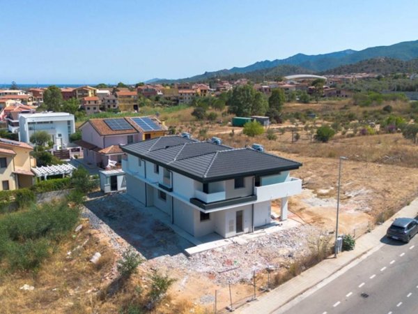 casa indipendente in vendita a Capoterra