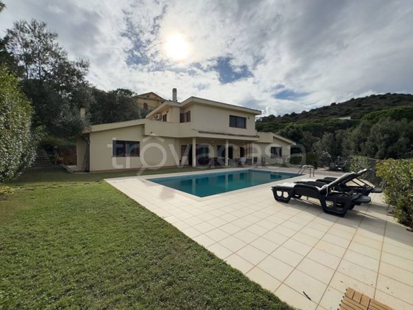 casa indipendente in vendita a Capoterra in zona Poggio dei Pini