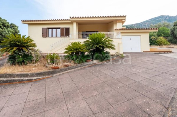 casa indipendente in vendita a Capoterra in zona Poggio dei Pini