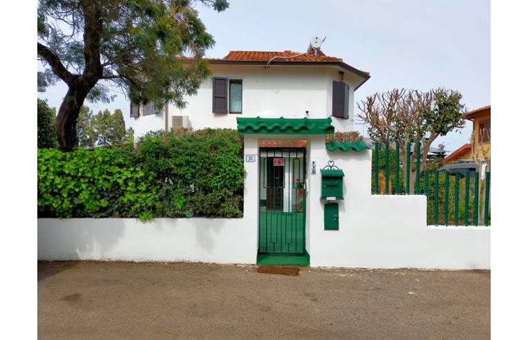casa indipendente in vendita a Capoterra in zona La Maddalena