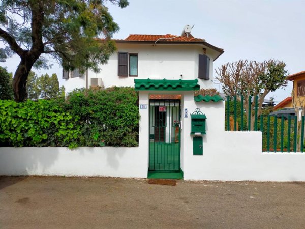casa indipendente in vendita a Capoterra in zona La Maddalena