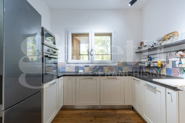casa indipendente in vendita a Capoterra in zona Poggio dei Pini