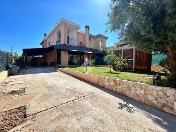 casa indipendente in vendita a Capoterra