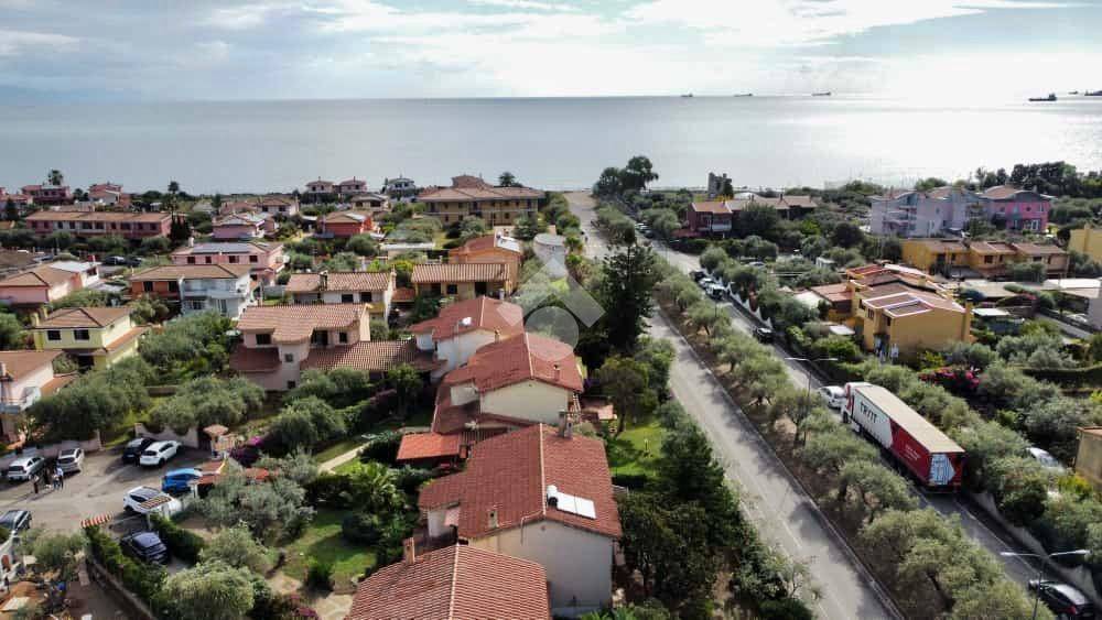 casa indipendente in vendita a Capoterra in zona La Maddalena