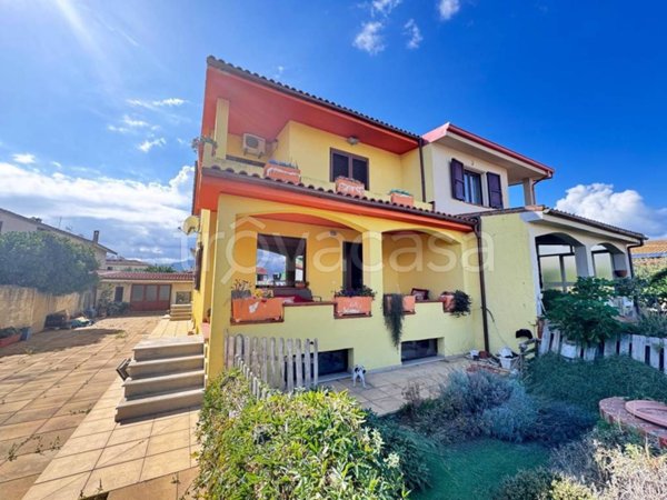 casa indipendente in vendita a Capoterra in zona La Maddalena