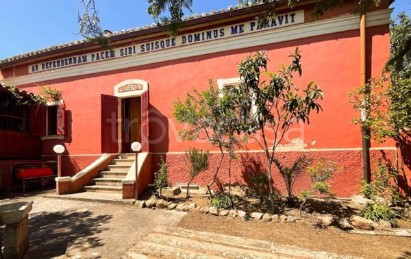 casa indipendente in vendita a Capoterra