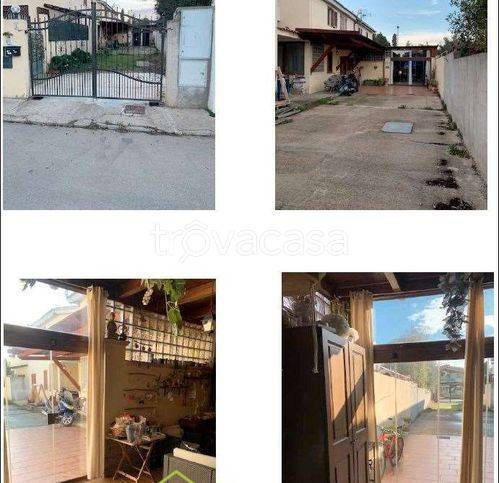 casa indipendente in vendita a Capoterra in zona La Maddalena