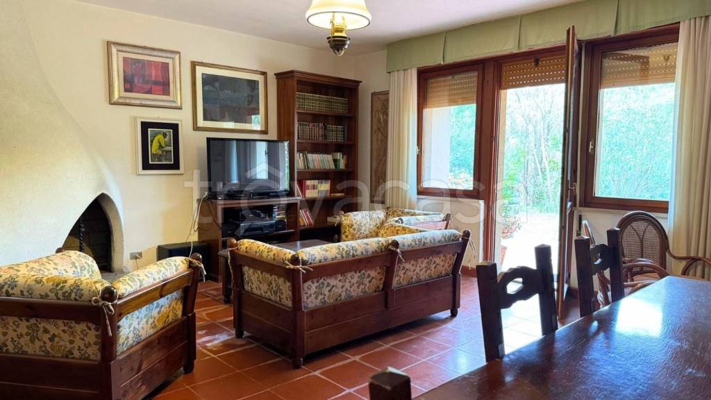 casa indipendente in vendita a Capoterra in zona Poggio dei Pini