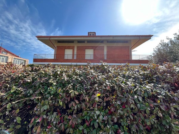 appartamento in vendita a Capoterra in zona Frutti D'oro