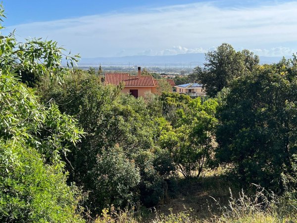 casa indipendente in vendita a Capoterra in zona Poggio dei Pini