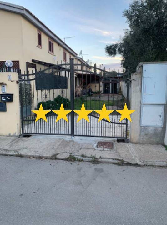 casa indipendente in vendita a Capoterra in zona La Maddalena