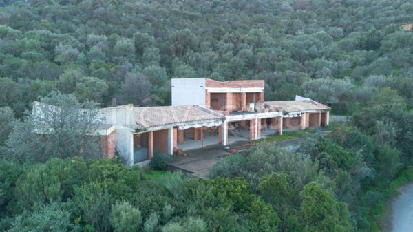 casa indipendente in vendita a Capoterra in zona Poggio dei Pini