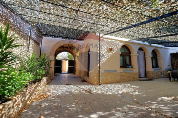 casa indipendente in vendita a Capoterra