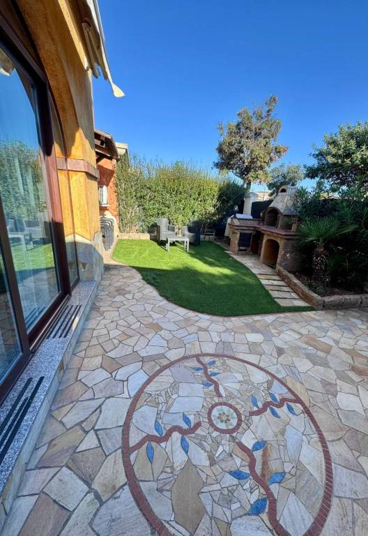 appartamento in vendita a Capoterra in zona La Maddalena