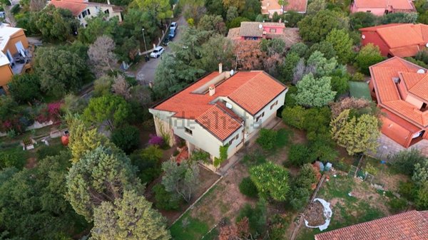 casa indipendente in vendita a Capoterra in zona Poggio dei Pini