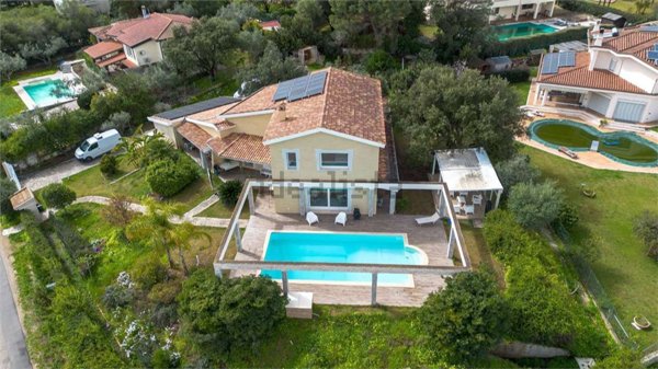 casa indipendente in vendita a Capoterra