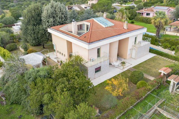 casa indipendente in vendita a Capoterra in zona Poggio dei Pini