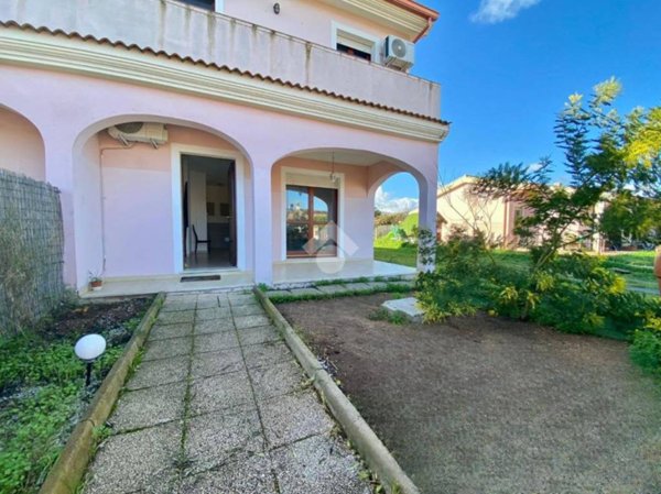 casa indipendente in vendita a Capoterra in zona La Maddalena