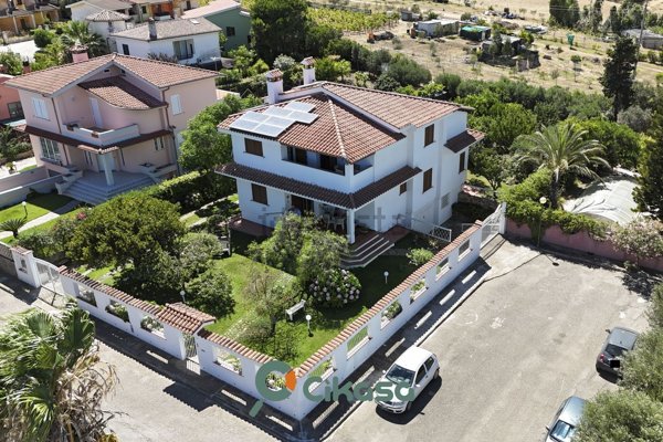 casa indipendente in vendita a Capoterra in zona Torre degli Ulivi