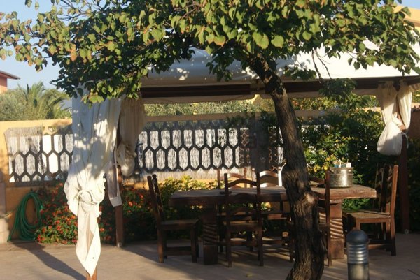 casa indipendente in vendita a Capoterra in zona Frutti D'oro