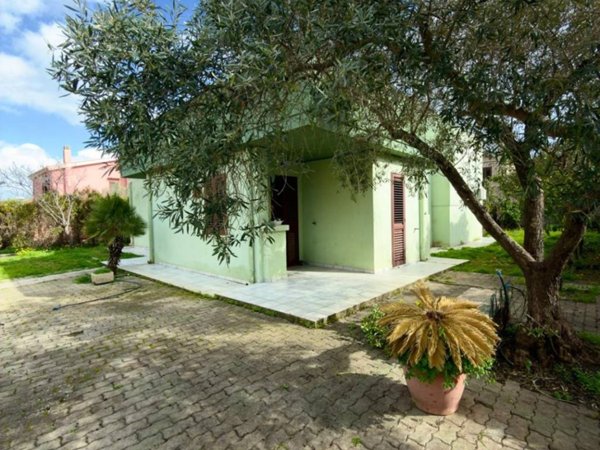 casa indipendente in vendita a Capoterra in zona La Maddalena