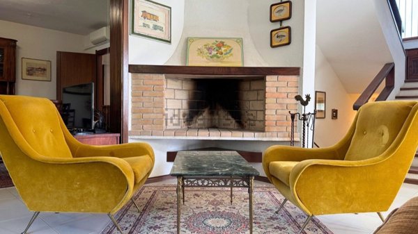 casa indipendente in vendita a Capoterra in zona Poggio dei Pini