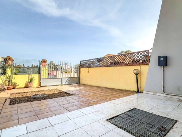 casa indipendente in vendita a Capoterra