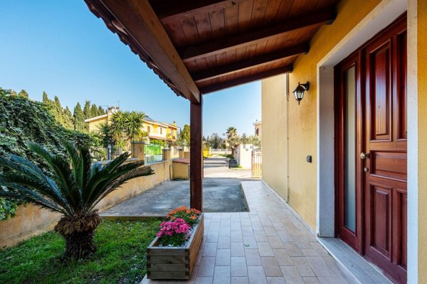 casa indipendente in vendita a Capoterra