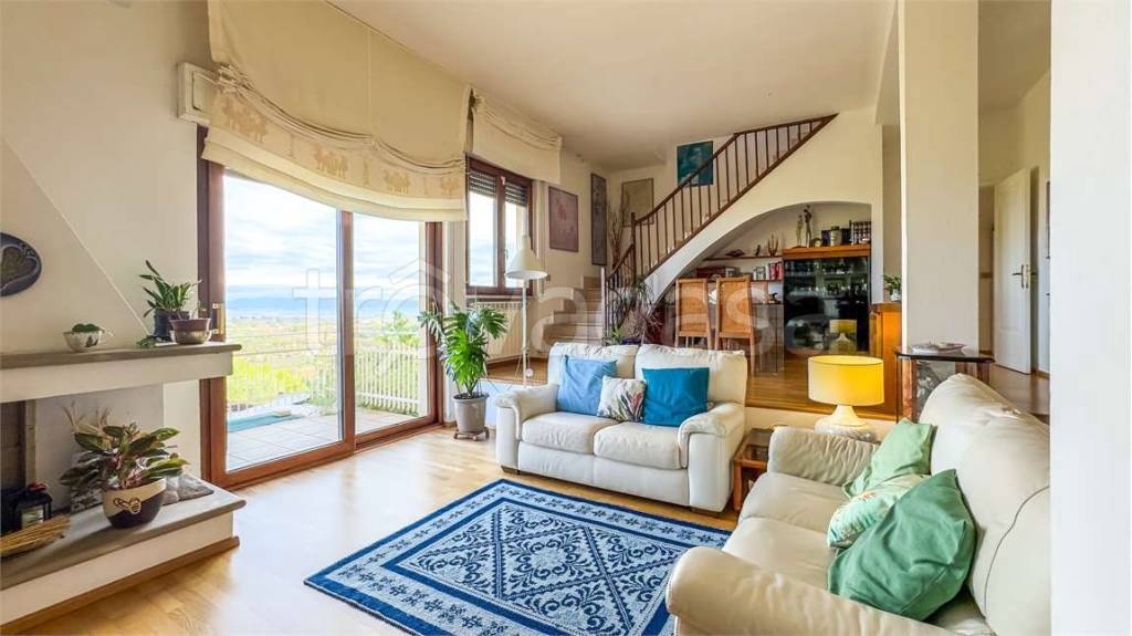 casa indipendente in vendita a Capoterra in zona Poggio dei Pini