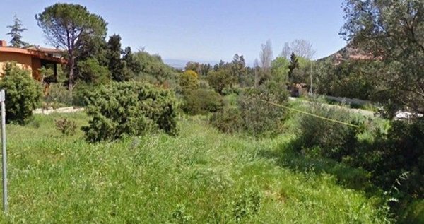 terreno edificabile in vendita a Capoterra in zona Poggio dei Pini