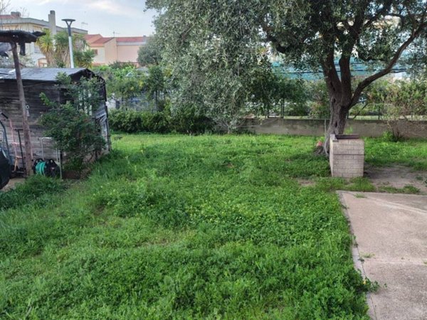 casa indipendente in vendita a Capoterra