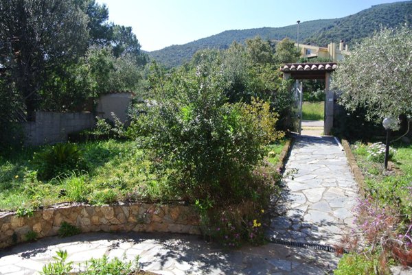 casa indipendente in vendita a Capoterra in zona Poggio dei Pini