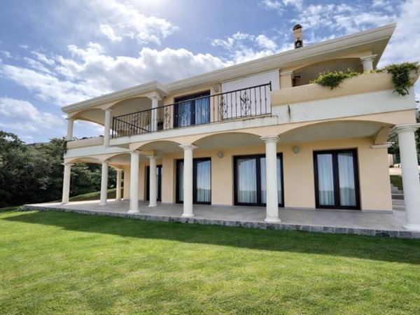 casa indipendente in vendita a Capoterra in zona Poggio dei Pini