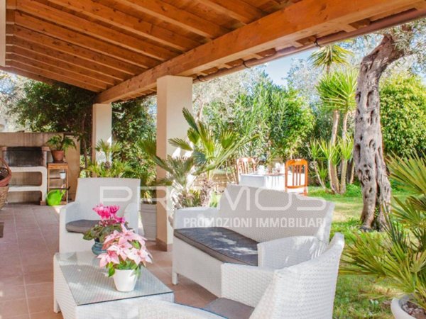 casa indipendente in vendita a Capoterra in zona La Maddalena