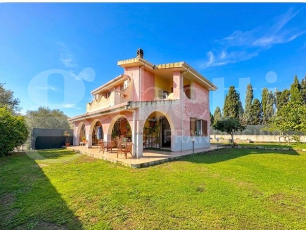 casa indipendente in vendita a Capoterra