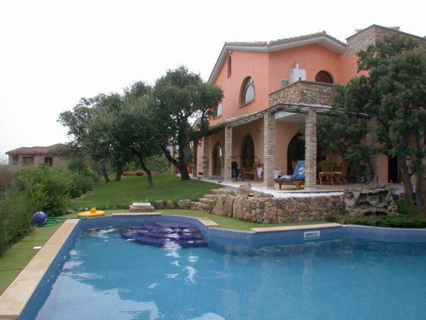 casa indipendente in vendita a Capoterra in zona Poggio dei Pini