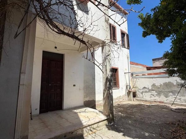 casa indipendente in vendita a Capoterra
